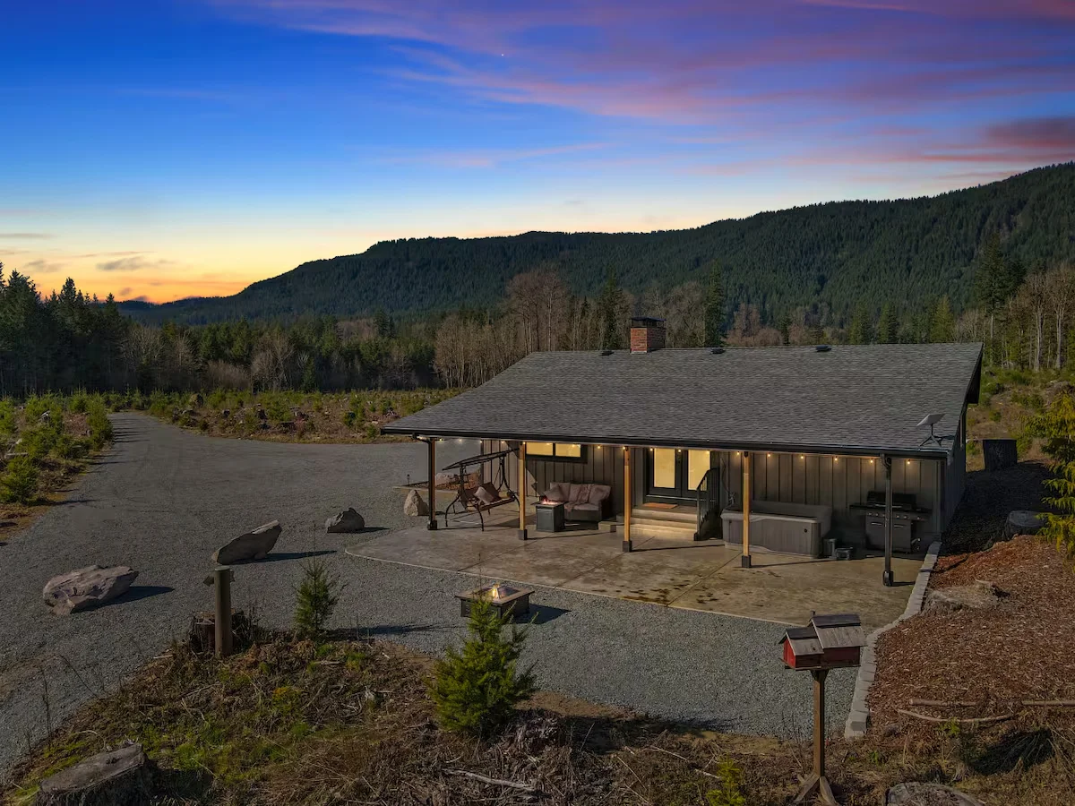 Home Contact Background